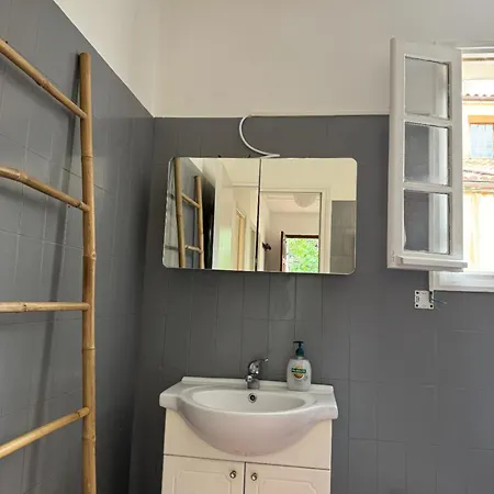 Nyaraló Au Coeur Du Village De