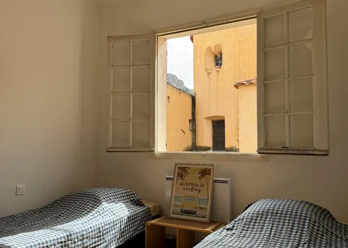 Vakantiehuis Au Coeur Du Village De *